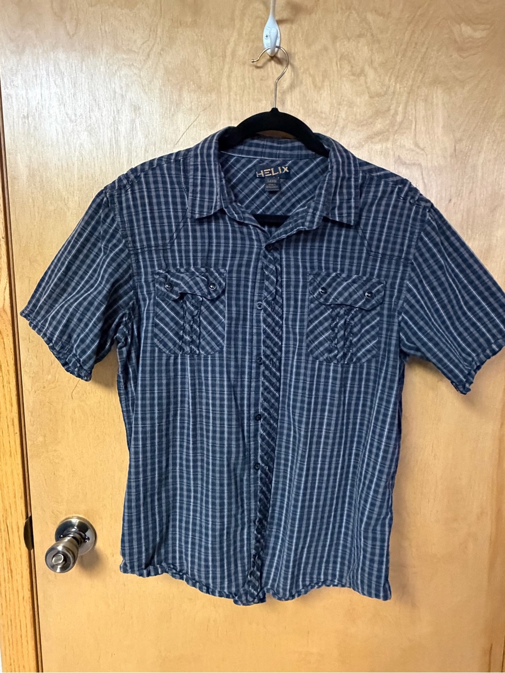 Helix Men’s Short Sleeve Black Plaid Button-Up Shirt